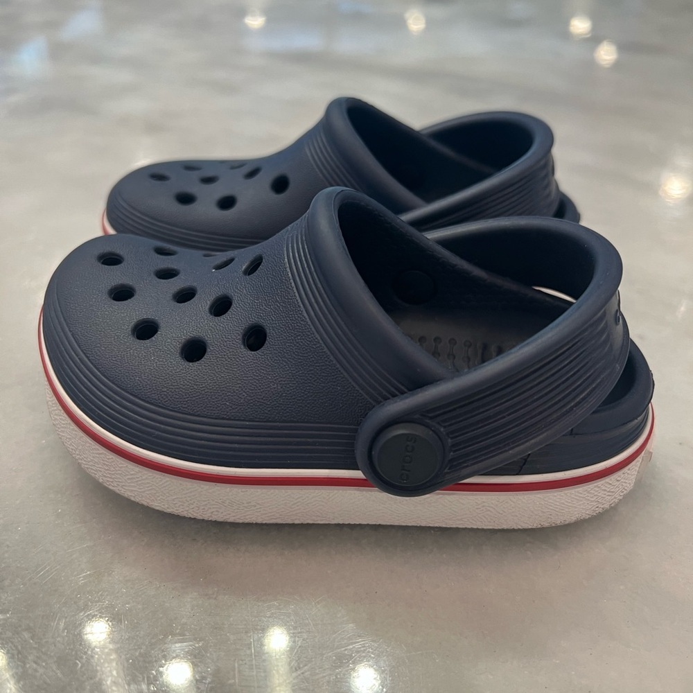 Toddler Crocs Off Court Clog Size 6 NWOT - Picture 4 of 5